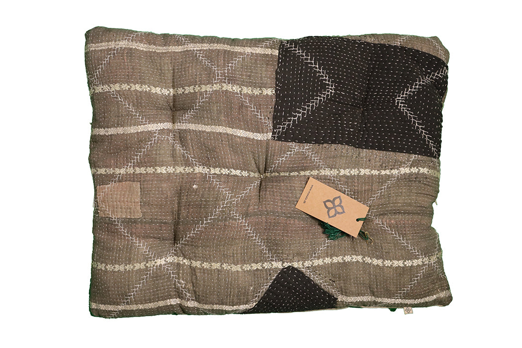 Kantha vintage hynde – Recycled Bomuld | 45x55 cm | MASALA