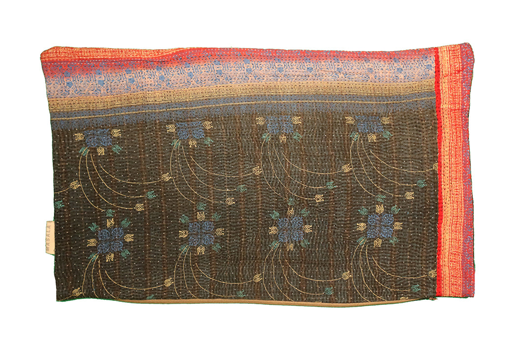 Sari Kantha Pude – Unik Vintage 30x50 cm | MASALA