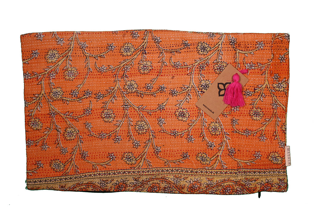 Sari Kantha Pude – Unik Vintage 30x50 cm | MASALA