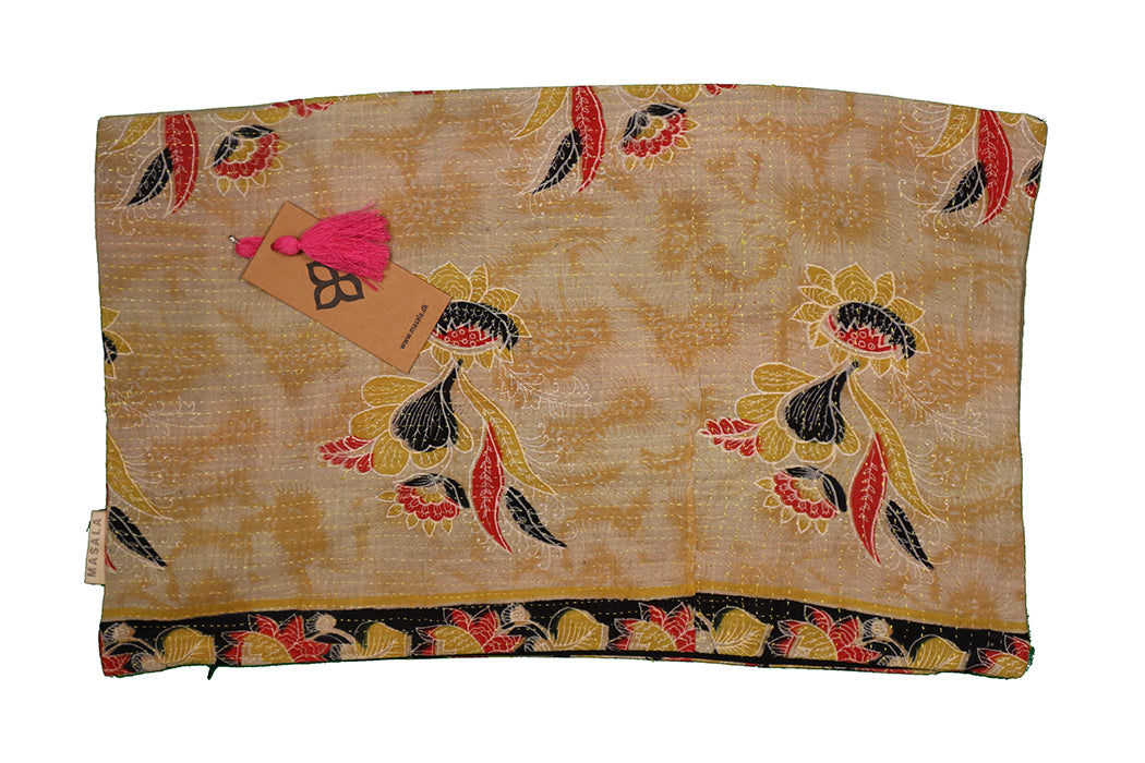 Sari Kantha Pude – Unik Vintage 30x50 cm | MASALA