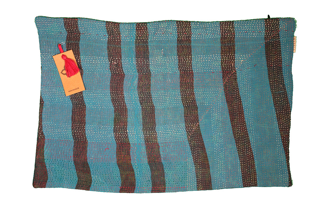 Sari Kantha Pude – Unik Vintage 40x60 cm | MASALA
