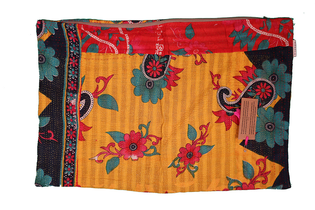 Sari Kantha Pude – Unik Vintage 40x60 cm | MASALA