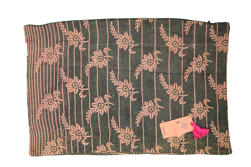 Sari Kantha Pude – Unik Vintage 40x60 cm | MASALA