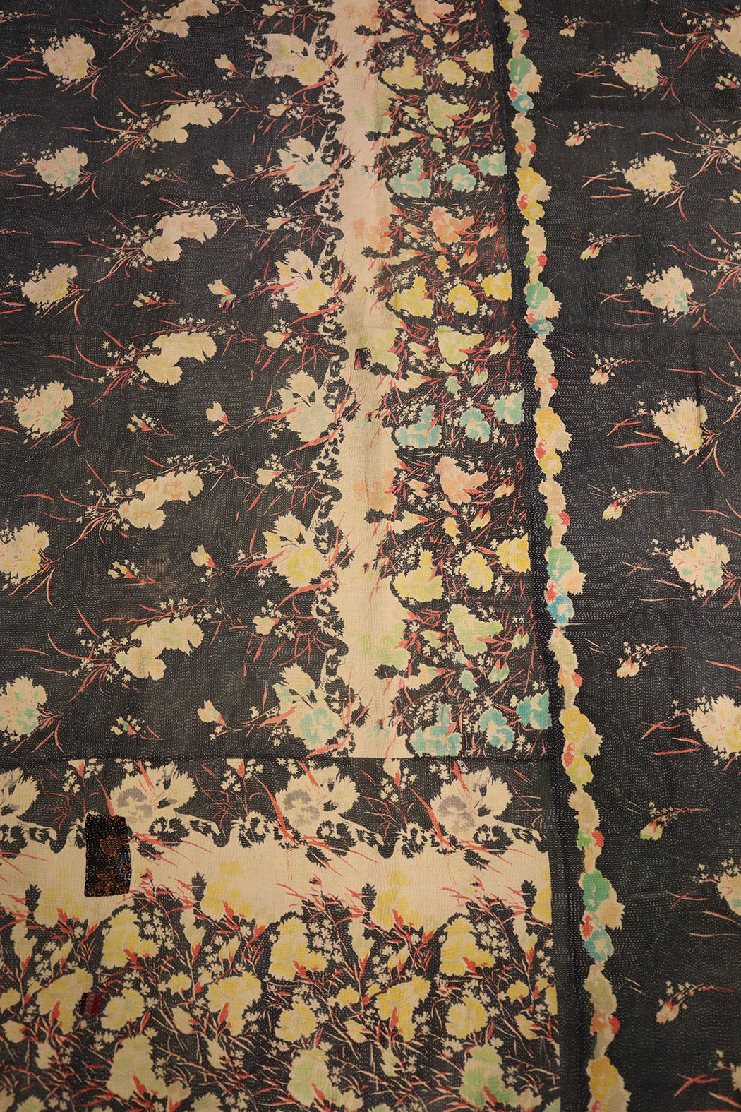 Kantha vintage tæppe – Håndsyet Recycled Bomuld | ca 210*140 cm |  MASALA