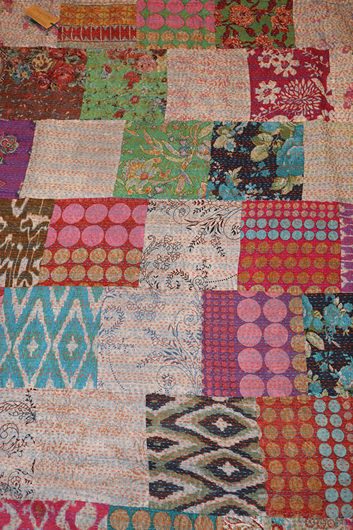 Kantha stonewash bedspread 270*220 cm, patchwork